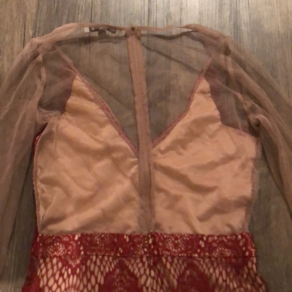 Dress size Medium - Picture 6 of 6